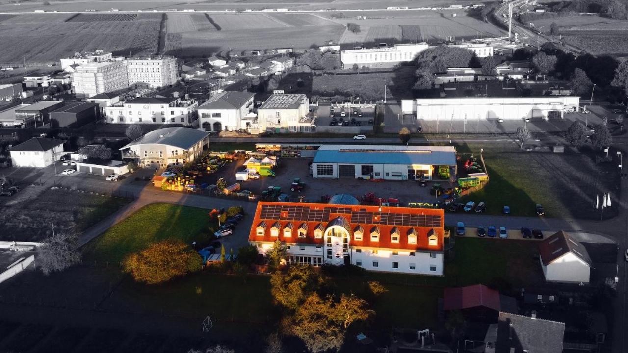 Hotel Sunparc - Shuttle Zum Europa-Park Rust 4Km & Rulantica 2Km Ringsheim Exterior foto